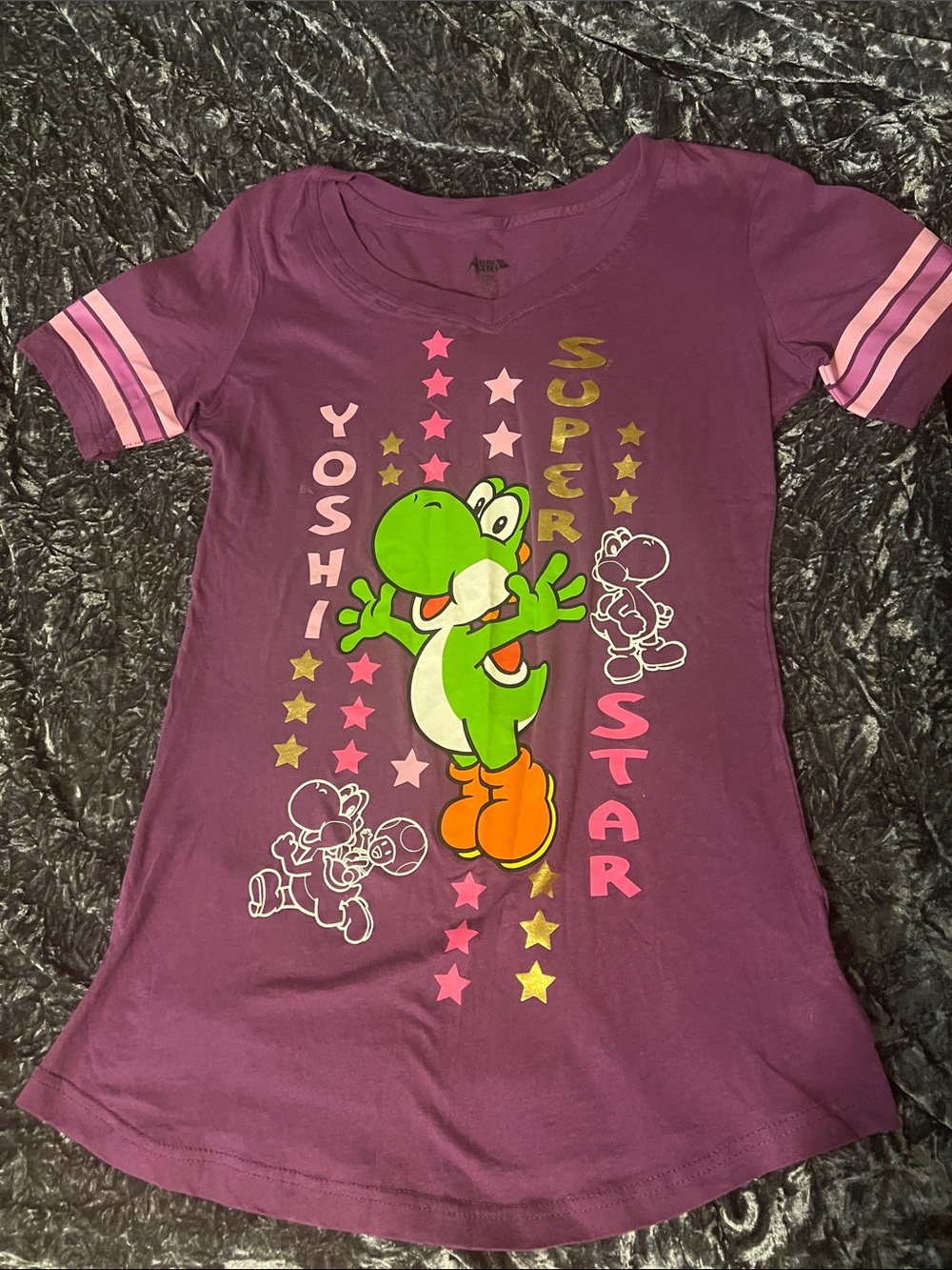 Super Mario Yoshi Sleep Shirt Size S